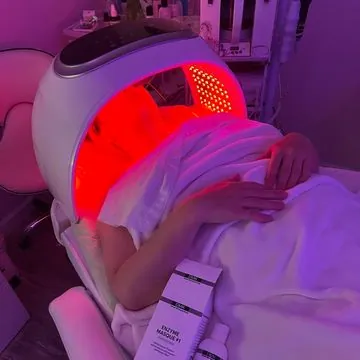 LED light therapy