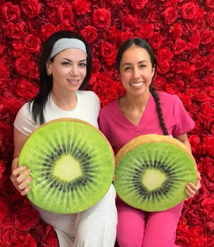 The Red Rose Photo Zone at Kiwi Spa